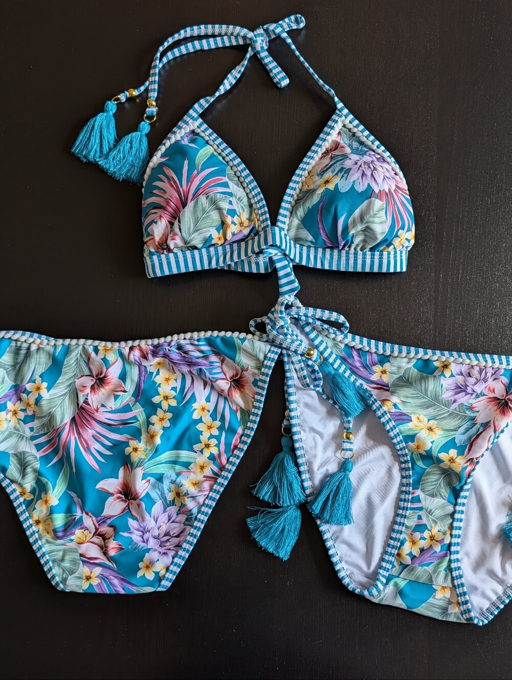 Venus Floral Blue Women's Two-Piece Swim Suit Sz 10-14 NEW With 2 Size's Of Bott